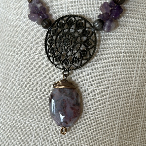 💜Purple Handcrafted Lepidolite Pendant Necklace - Picture 10 of 12